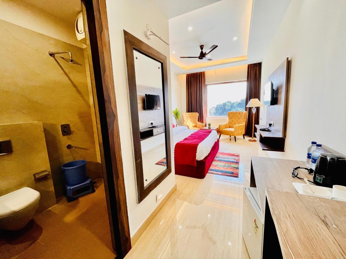 Gange Blossam Resort, Haridwār المظهر الخارجي الصورة